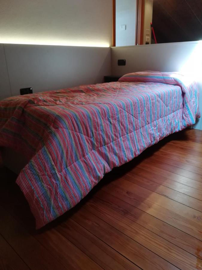 Casa Lorena Дезенцано-дель-Гарда Екстер'єр фото